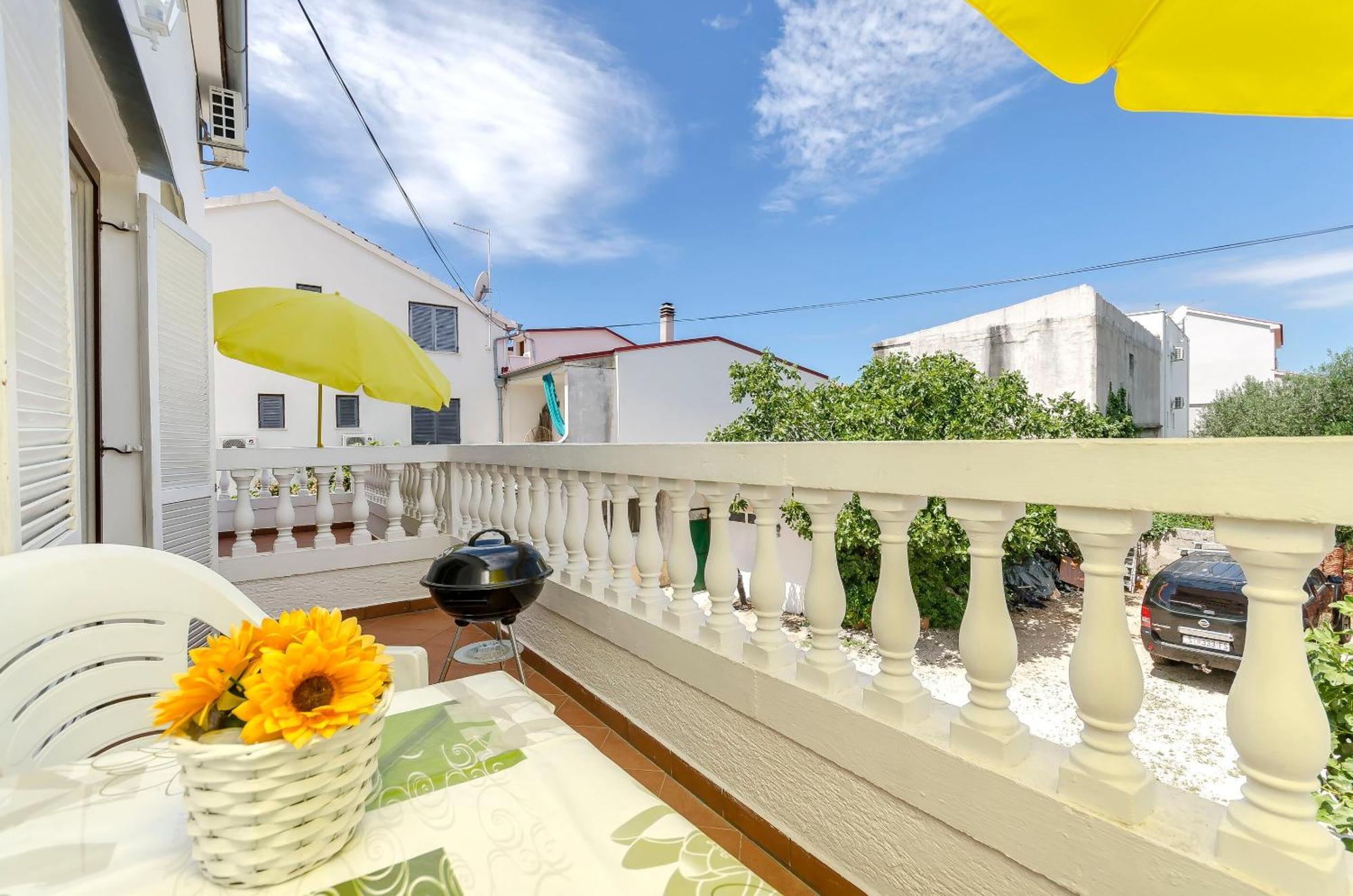 Apartment And Rooms Artina โวดีเซ ภายนอก รูปภาพ